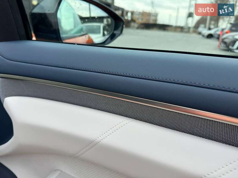 Внедорожник / Кроссовер Zeekr 001 2024 в Ивано-Франковске