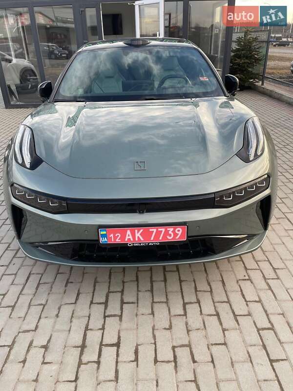 Внедорожник / Кроссовер Zeekr 001 2024 в 