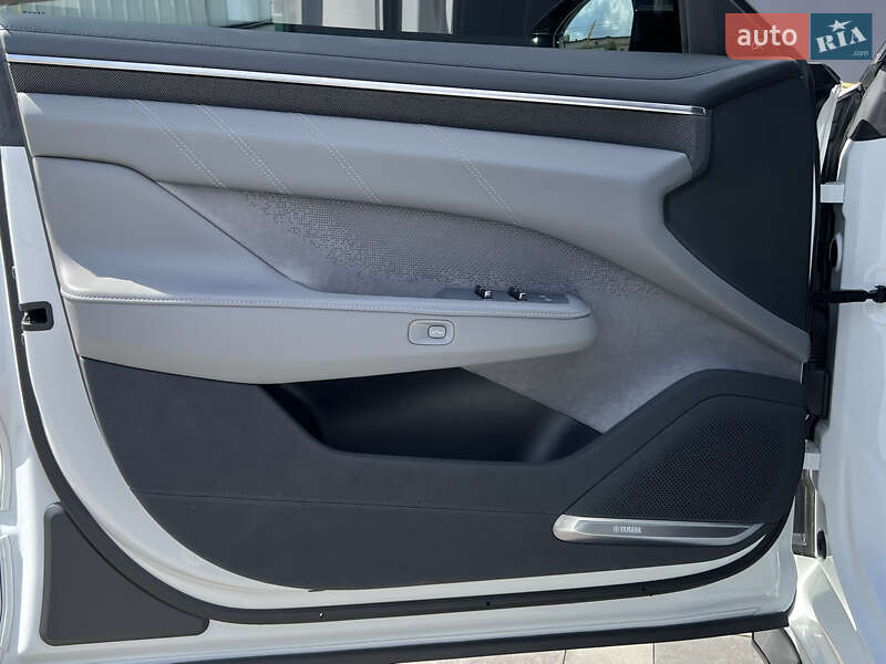 Внедорожник / Кроссовер Zeekr 001 2024 в Киеве