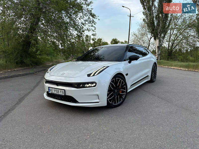 Внедорожник / Кроссовер Zeekr 001 2023 в 