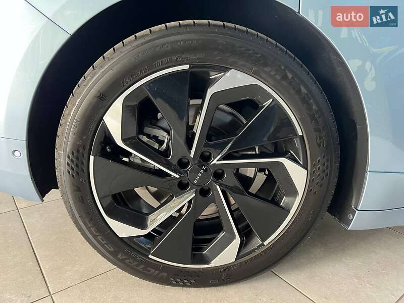 Внедорожник / Кроссовер Zeekr 001 2022 в Одессе