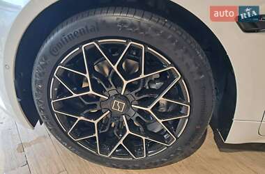 Внедорожник / Кроссовер Zeekr 001 2025 в 