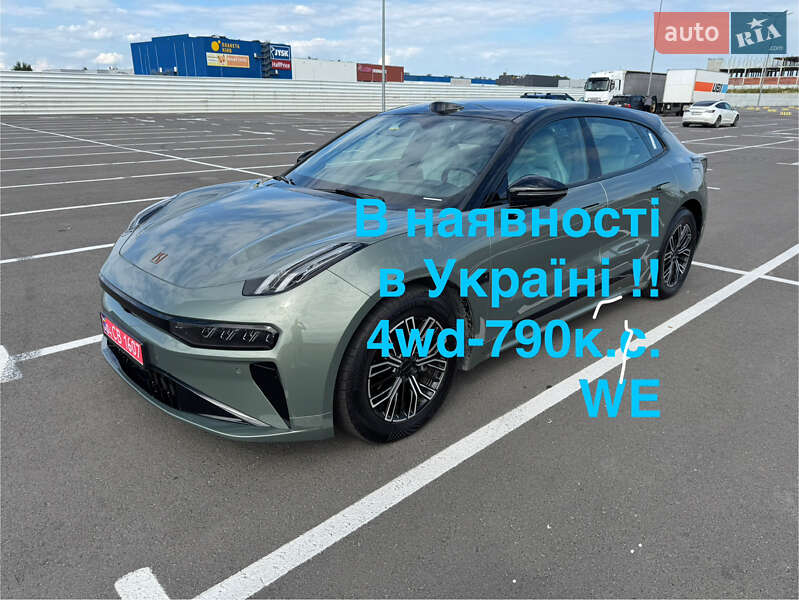 Zeekr 001 2024