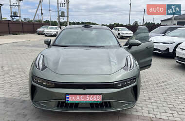 Внедорожник / Кроссовер Zeekr 001 2024 в 