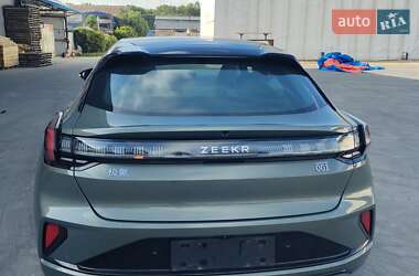 Внедорожник / Кроссовер Zeekr 001 2024 в 