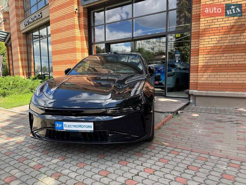 Внедорожник / Кроссовер Zeekr 001 2024 в 