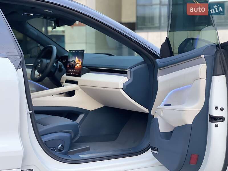 Внедорожник / Кроссовер Zeekr 001 2024 в Одессе