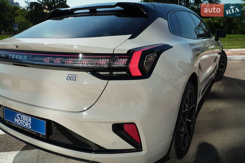 Внедорожник / Кроссовер Zeekr 001 2025 в Одессе