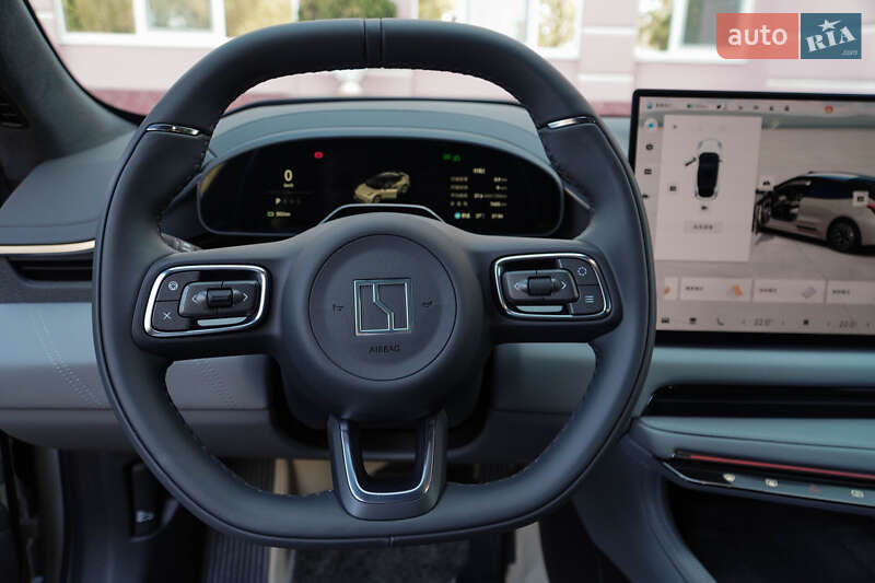 Внедорожник / Кроссовер Zeekr 001 2025 в Одессе