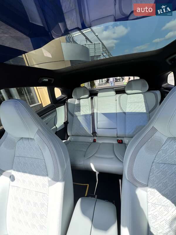 Внедорожник / Кроссовер Zeekr 001 2024 в Днепре