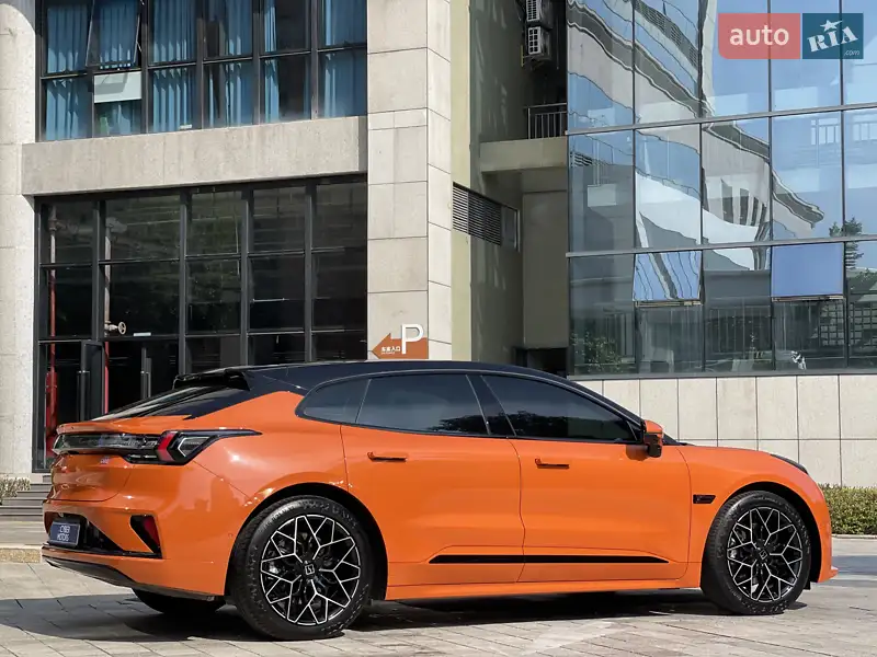 AUTO.RIA – Продам Zeekr 001 2024 електро позашляховик / кросовер