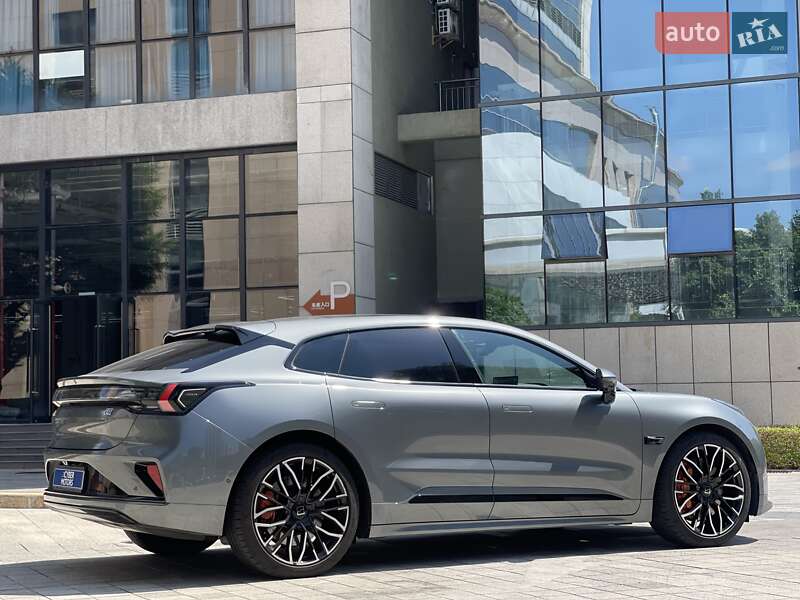 Внедорожник / Кроссовер Zeekr 001 2025 в Одессе