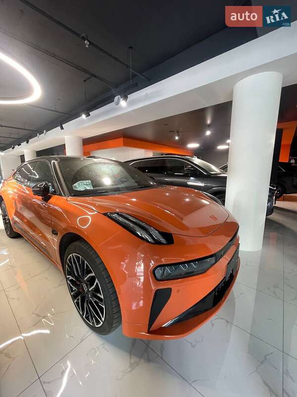 Позашляховик / Кросовер Zeekr 001 2024 в Кролевці