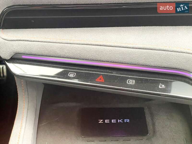 Внедорожник / Кроссовер Zeekr 001 2024 в Киеве