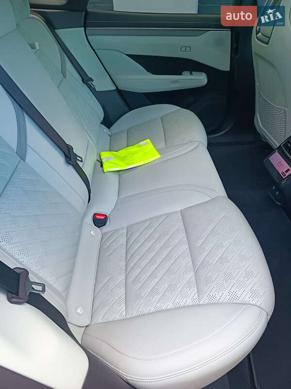 Внедорожник / Кроссовер Zeekr 001 2024 в Хмельницком фото 25 Внедорожник / Кроссовер Zeekr 001 2024 в Хмельницком