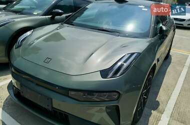 Позашляховик / Кросовер Zeekr 001 2024 в Києві