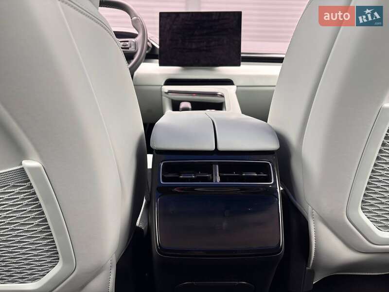 Позашляховик / Кросовер Zeekr 001 2024 в Києві фото 18 Позашляховик / Кросовер Zeekr 001 2024 в Києві