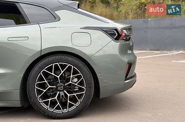 Позашляховик / Кросовер Zeekr 001 2024 в  фото 7 Позашляховик / Кросовер Zeekr 001 2024 в