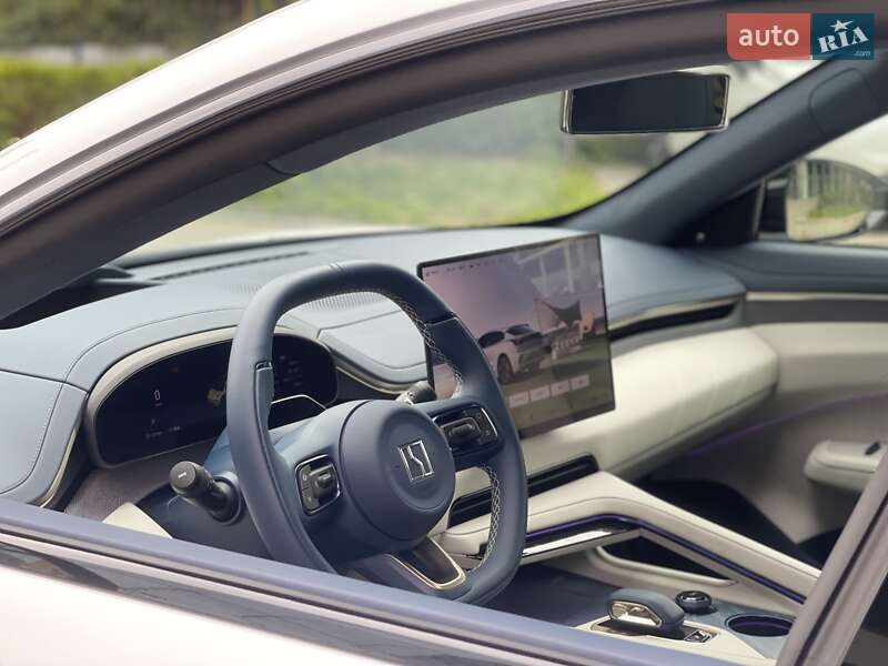 Внедорожник / Кроссовер Zeekr 001 2025 в Одессе