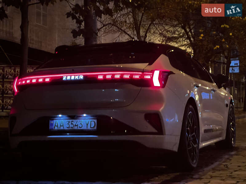 Позашляховик / Кросовер Zeekr 001 2024 в Києві фото 31 Позашляховик / Кросовер Zeekr 001 2024 в Києві