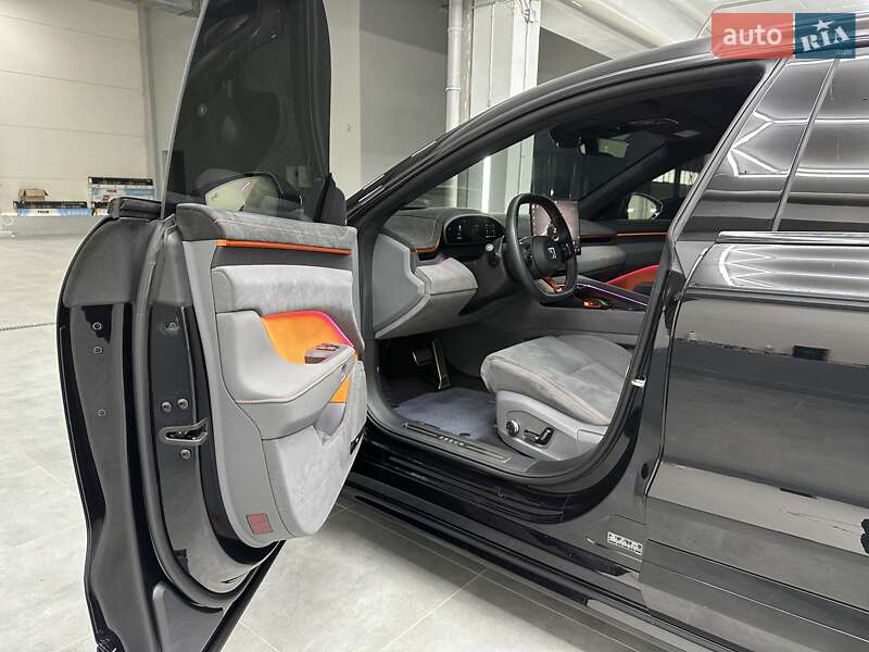 Позашляховик / Кросовер Zeekr 001 2024 в Дніпрі