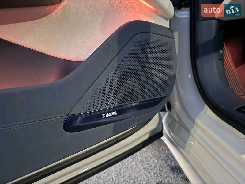 Позашляховик / Кросовер Zeekr 001 2024 в Львові фото 22 Позашляховик / Кросовер Zeekr 001 2024 в Львові