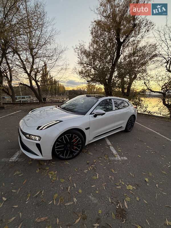 Позашляховик / Кросовер Zeekr 001 2025 в Кропивницькому фото 11 Позашляховик / Кросовер Zeekr 001 2025 в Кропивницькому