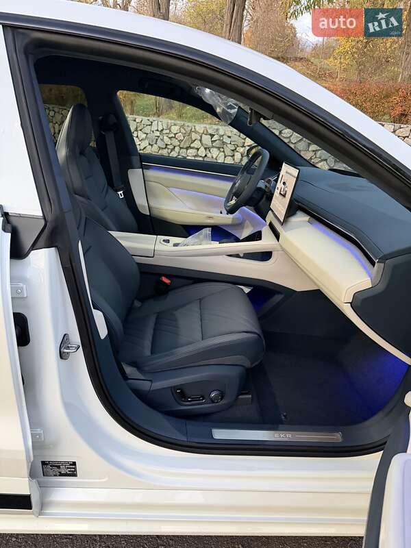 Позашляховик / Кросовер Zeekr 001 2025 в Кропивницькому фото 34 Позашляховик / Кросовер Zeekr 001 2025 в Кропивницькому