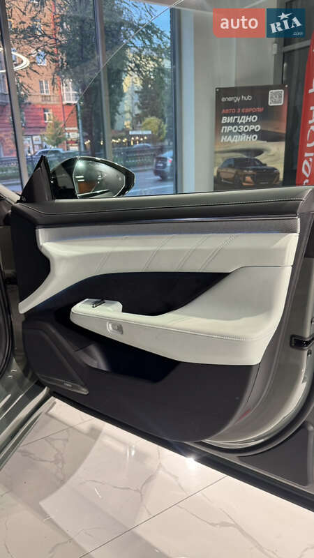 Внедорожник / Кроссовер Zeekr 001 2024 в Киеве