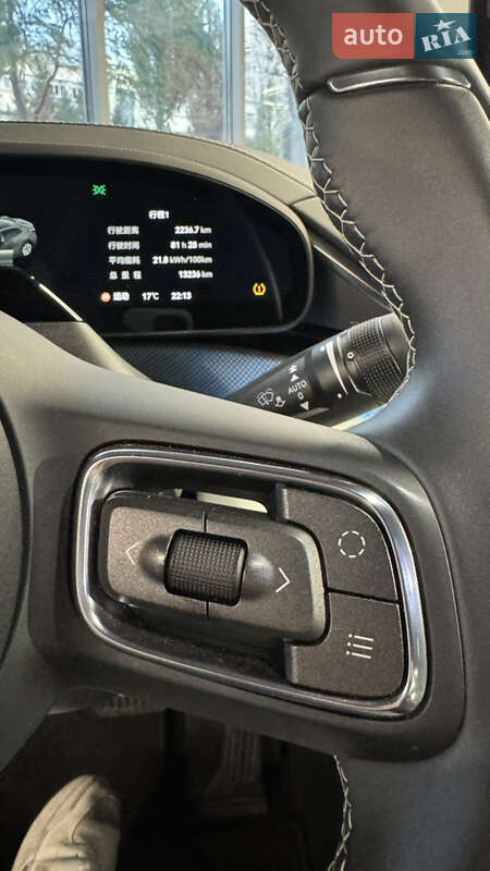 Внедорожник / Кроссовер Zeekr 001 2024 в Киеве