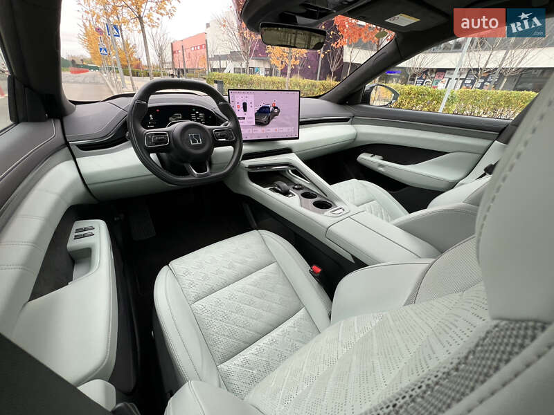 Позашляховик / Кросовер Zeekr 001 2024 в Києві