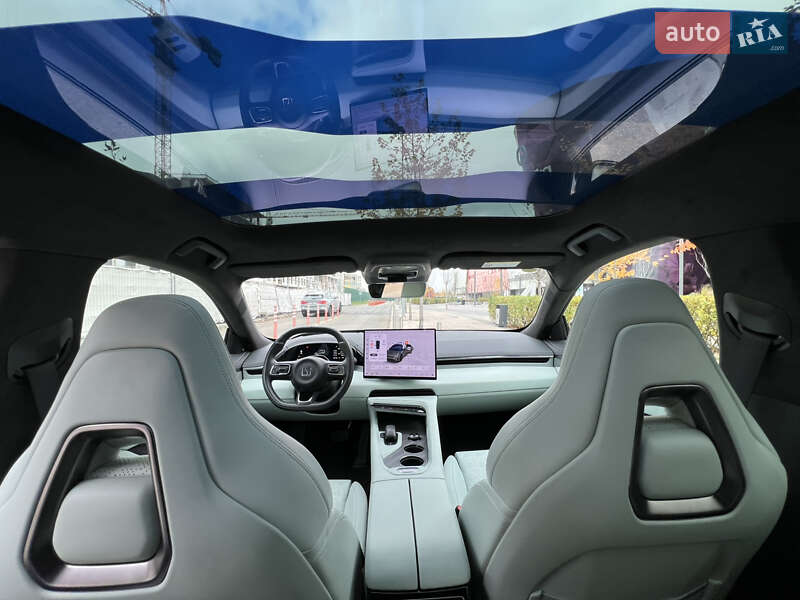 Позашляховик / Кросовер Zeekr 001 2024 в Києві