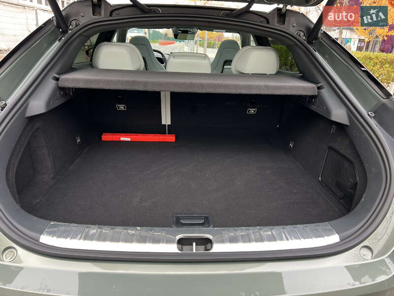 Позашляховик / Кросовер Zeekr 001 2024 в Києві