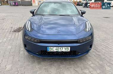 Позашляховик / Кросовер Zeekr 001 2024 в Луцьку