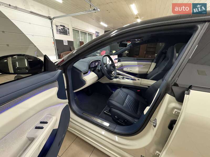 Внедорожник / Кроссовер Zeekr 001 2025 в Одессе