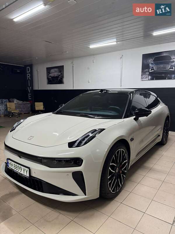 Внедорожник / Кроссовер Zeekr 001 2025 в Одессе