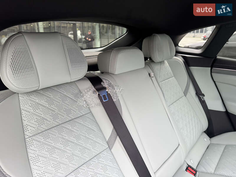 Позашляховик / Кросовер Zeekr 001 2025 в Києві