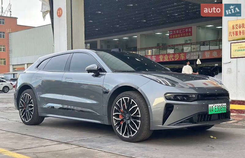 Внедорожник / Кроссовер Zeekr 001 2025 в Киеве