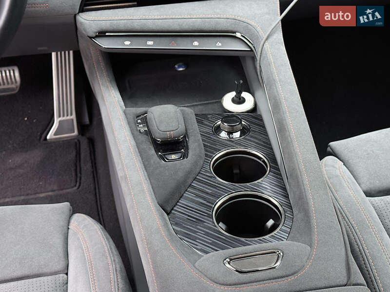 Внедорожник / Кроссовер Zeekr 001 2023 в Черновцах