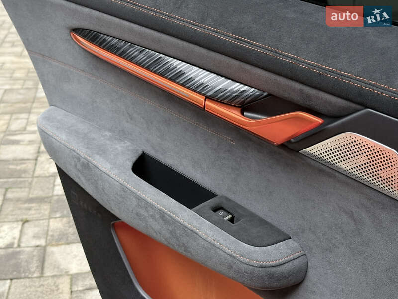 Внедорожник / Кроссовер Zeekr 001 2023 в Черновцах