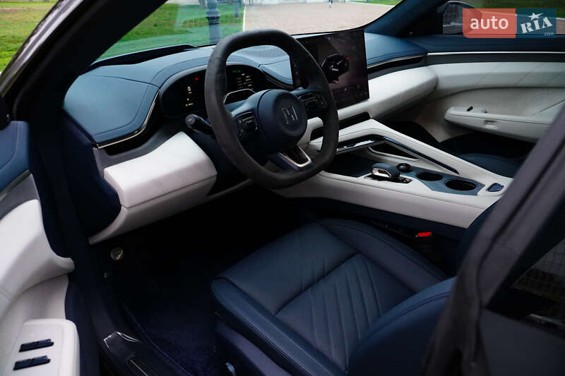 Внедорожник / Кроссовер Zeekr 001 2024 в Одессе