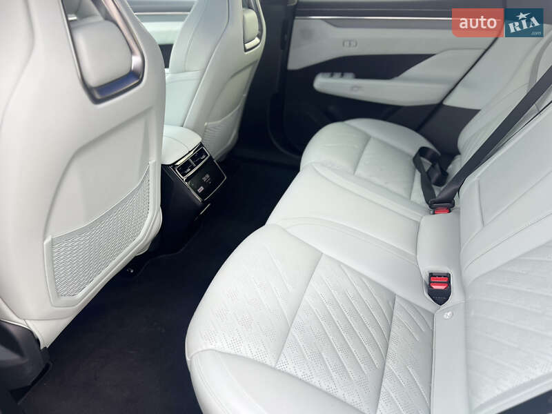 Позашляховик / Кросовер Zeekr 001 2024 в Луцьку фото 23 Позашляховик / Кросовер Zeekr 001 2024 в Луцьку