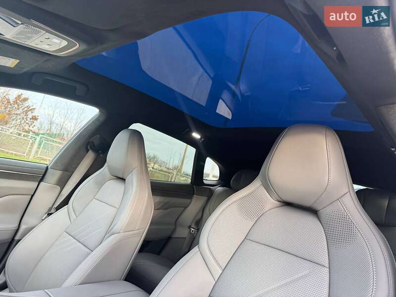 Позашляховик / Кросовер Zeekr 001 2025 в Києві