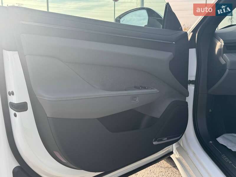 Позашляховик / Кросовер Zeekr 001 2025 в Києві фото 9 Позашляховик / Кросовер Zeekr 001 2025 в Києві