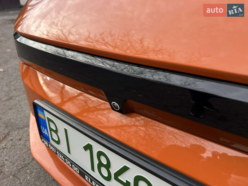 Внедорожник / Кроссовер Zeekr 001 2023 в Полтаве