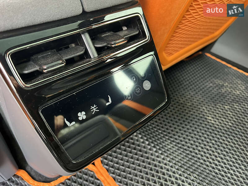 Внедорожник / Кроссовер Zeekr 001 2023 в Полтаве