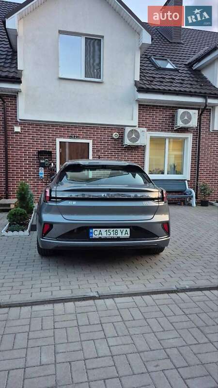 Внедорожник / Кроссовер Zeekr 001 2024 в Черкассах