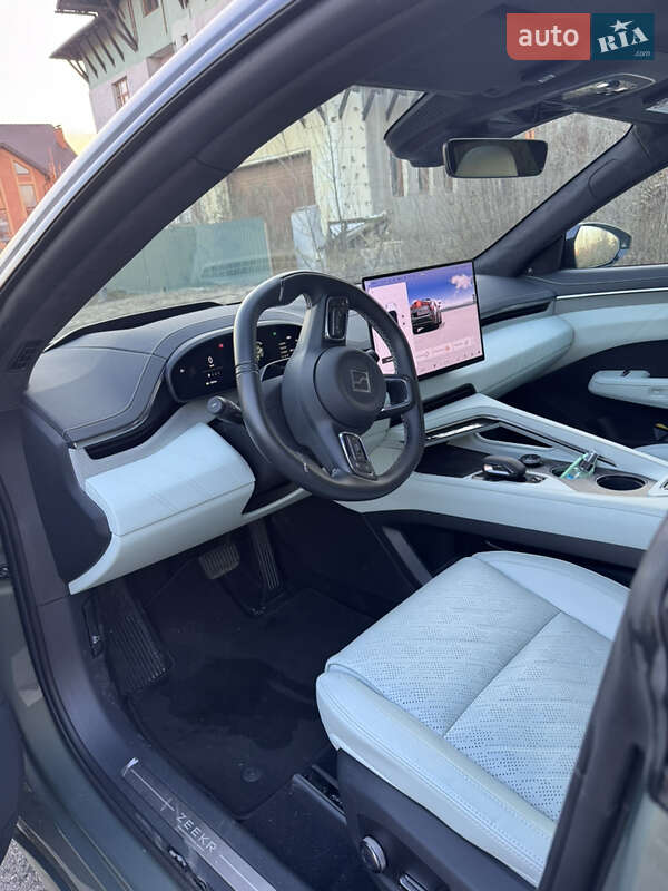 Внедорожник / Кроссовер Zeekr 001 2024 в Киеве