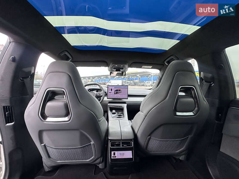 Позашляховик / Кросовер Zeekr 001 2024 в Львові