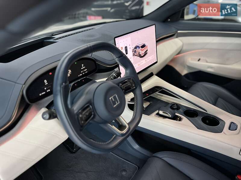 Позашляховик / Кросовер Zeekr 001 2024 в Дніпрі